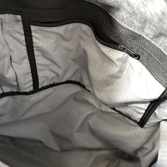 Lululemon Bag - Picture 7 of 10